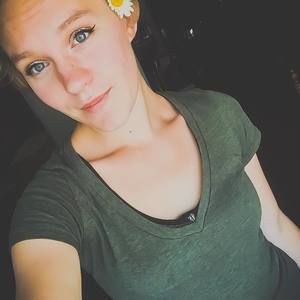 Meet your Posher, Paige